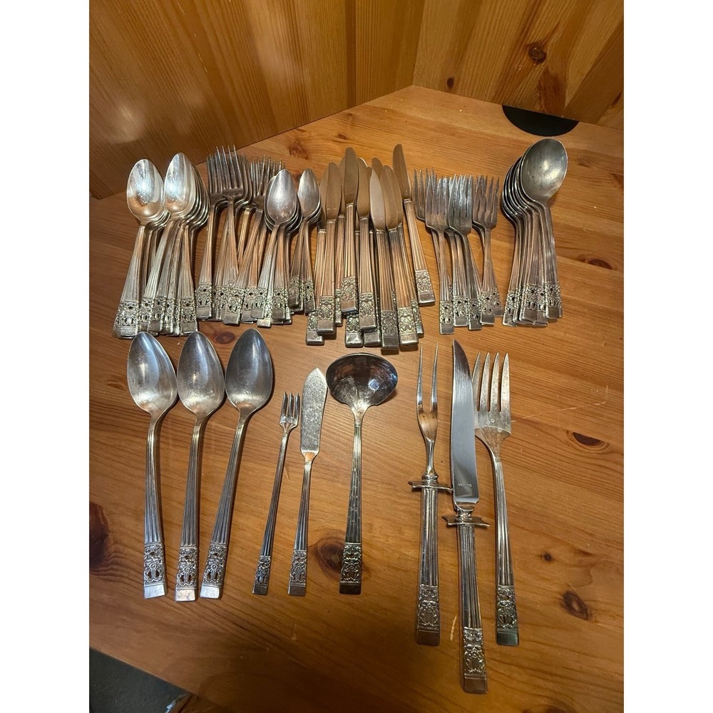 Oneida Community Coronation 1936 Silverplate Flatware 70 Pc Lot Serving Pieces